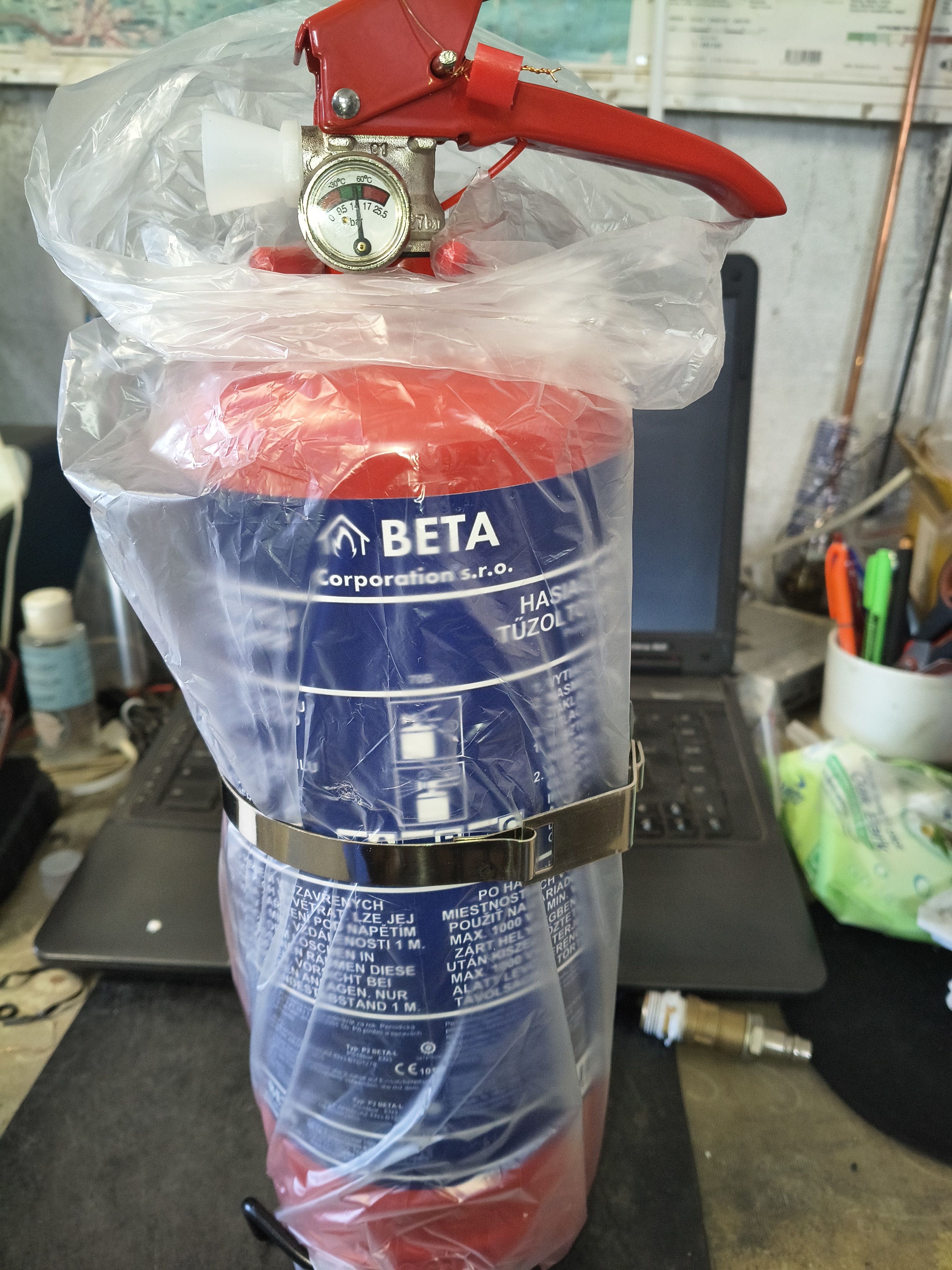 Hasiaci práškový 2 kg r2026 Hasiaci práškový 2 kg r2026